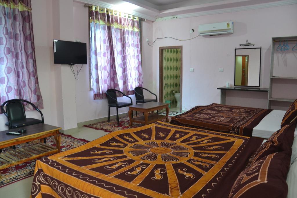 Anandam Palace Pushkar Room photo